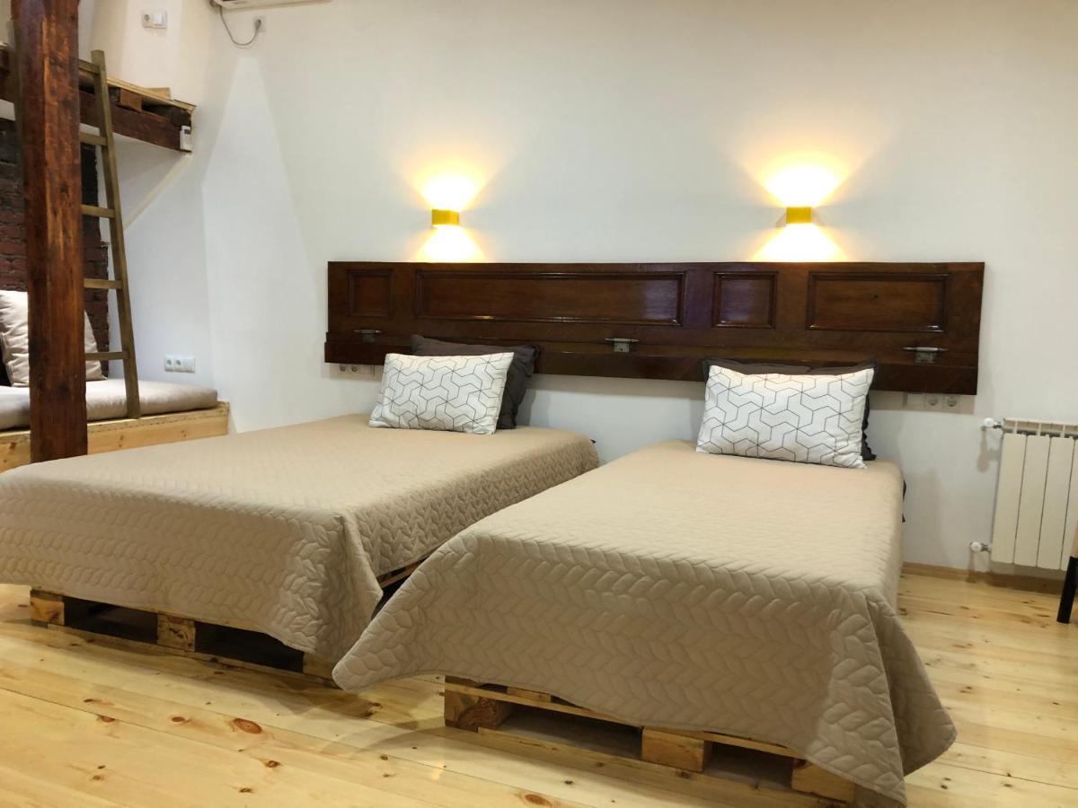 Lika Apartments Тбилиси Екстериор снимка